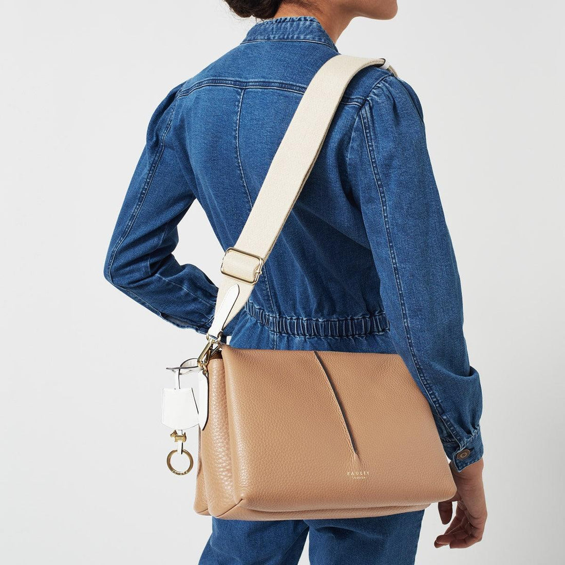 HILLGATE PLACE Medium Zip - Top Cross Body - RUTHERFORD & Co