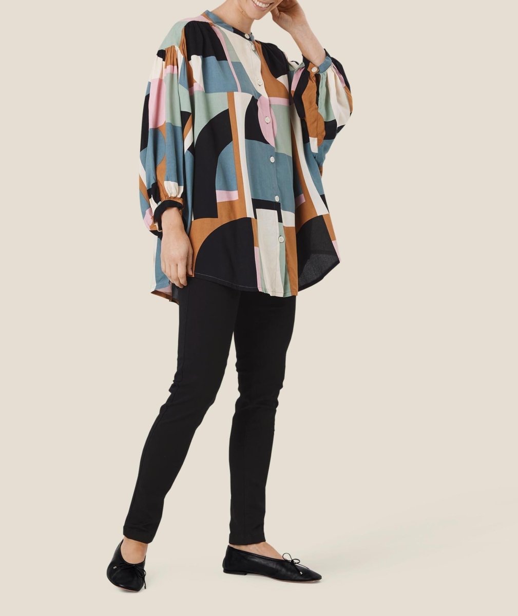Ilisa - RUTHERFORD & Co