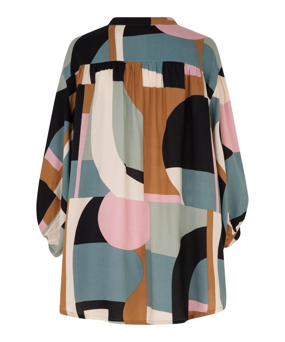 Ilisa - RUTHERFORD & Co