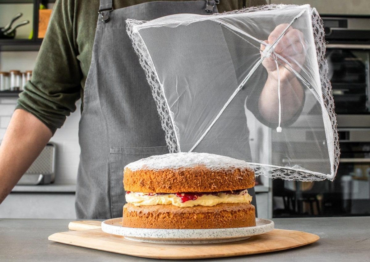 KitchenCraft 30cm White Umbrella Food Cover - RUTHERFORD & Co